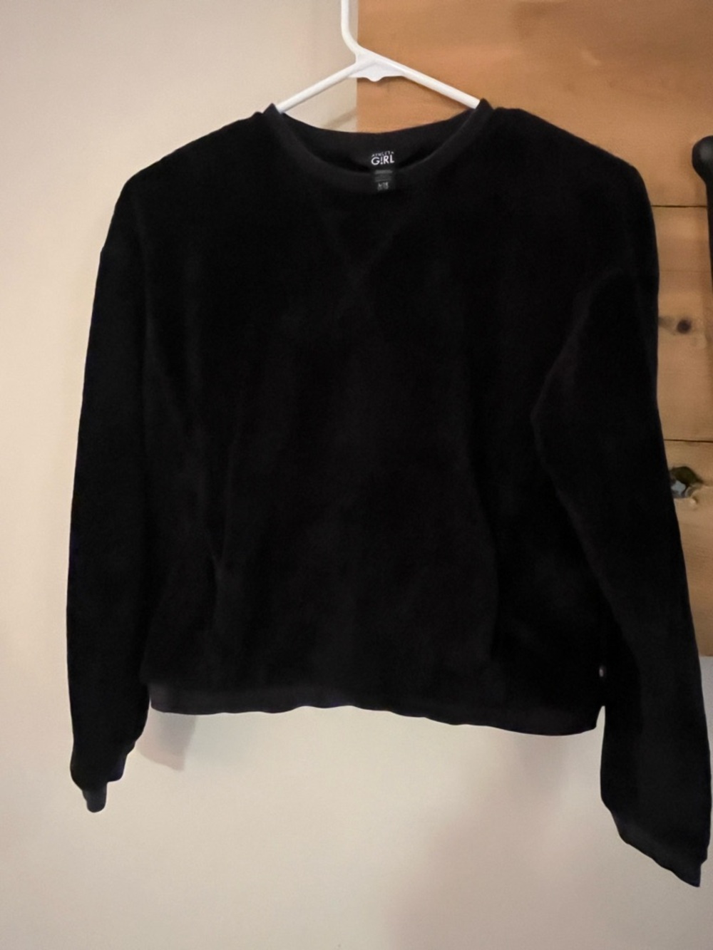 Athleta Girl black Plush Crew Sweatshirt